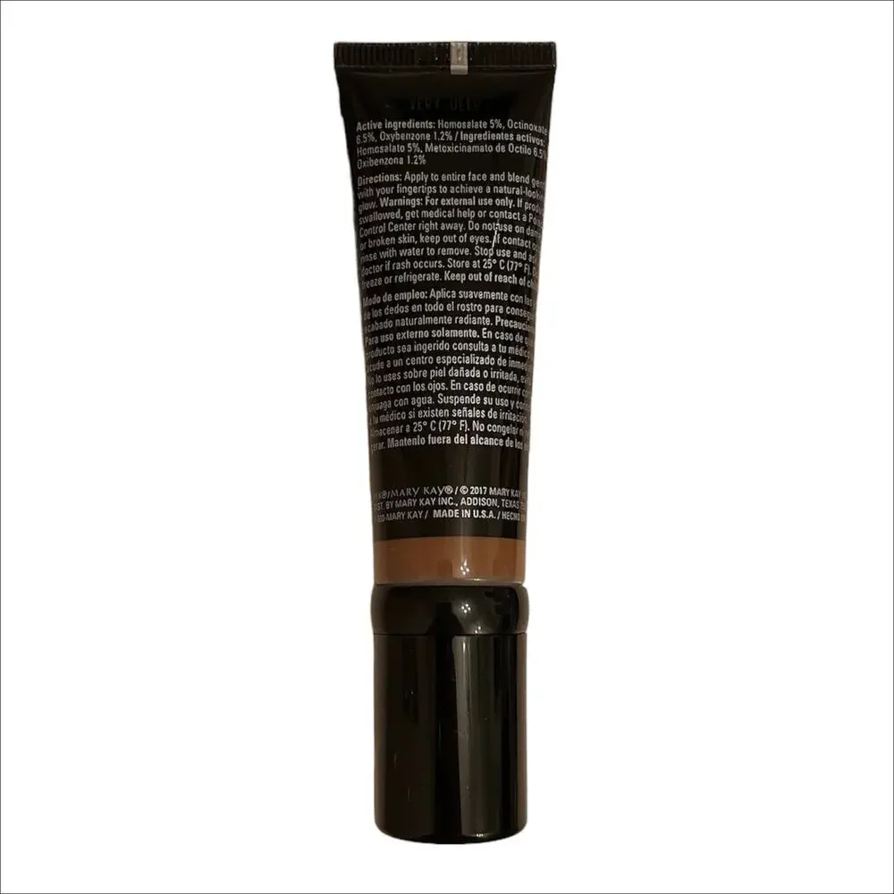 Mary Kay CC Cream Foundation Sunscreen Broad Spectrum SPF 15 Very Deep Expired